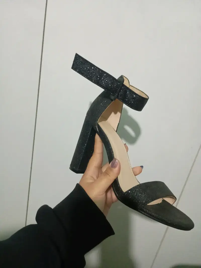 Zapatos de tacón negro brillantes - 3