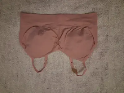 Brassier deportivo color rosa palo - miniatura 1