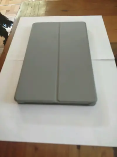 Tablet Lenovo Tab M9 buen estado poco uso - miniatura 1