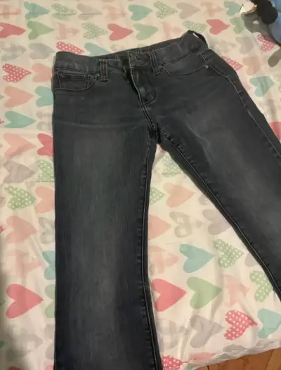 Jeans azul oscuro para mujer - miniatura 1