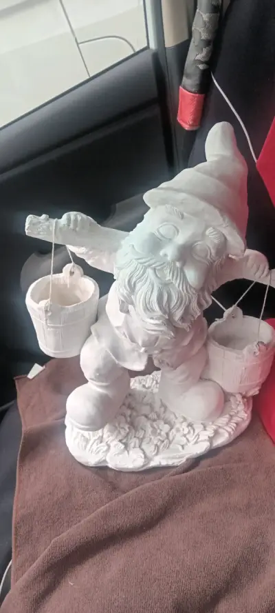 Figura de gnomo de jardín - miniatura 1