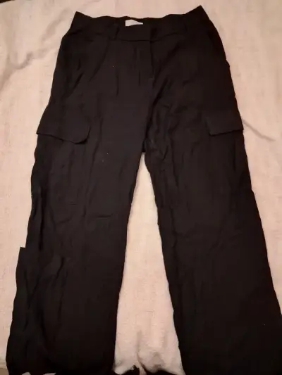 Pantalones cargo negros - miniatura 1