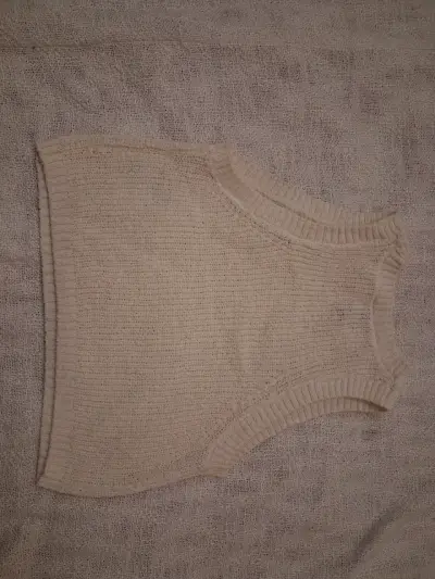 Top tejido beige sin mangas - miniatura 2