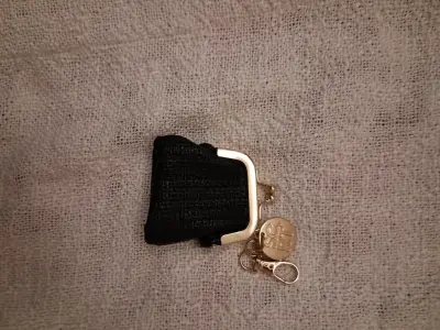 Llavero/Monedero con dije dorado - miniatura 2