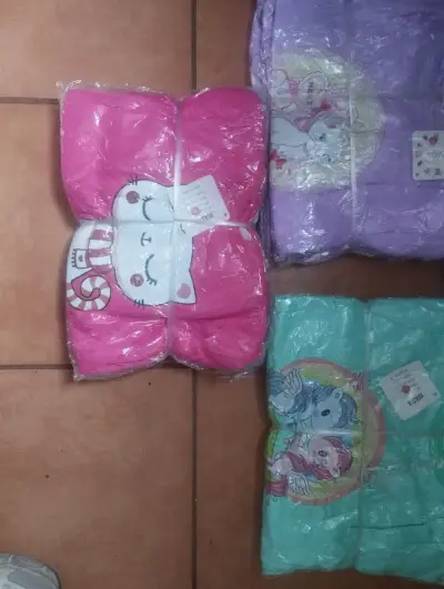 Polerones infantiles estampados - miniatura 1