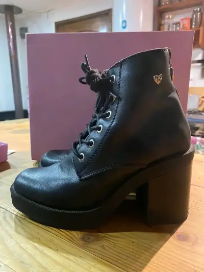 Botines negros de tacón alto CMoran - miniatura 1