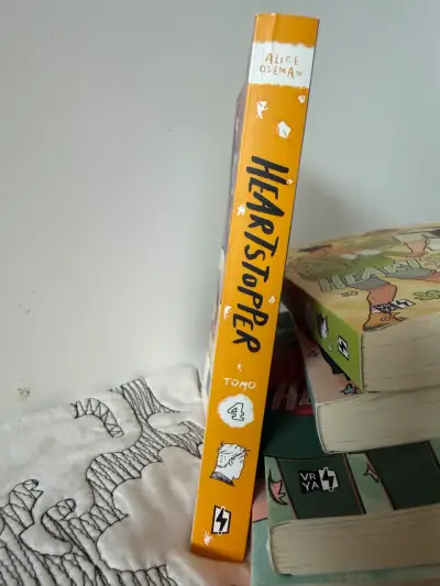 Heartstopper Tomo 4 - miniatura 3