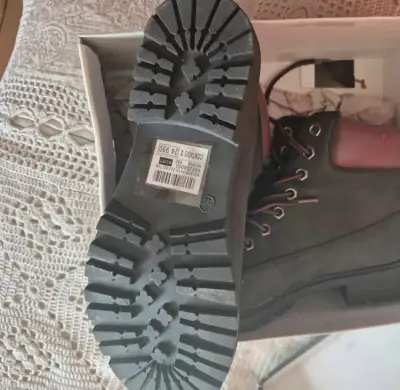 Botas de montaña negras - miniatura 1