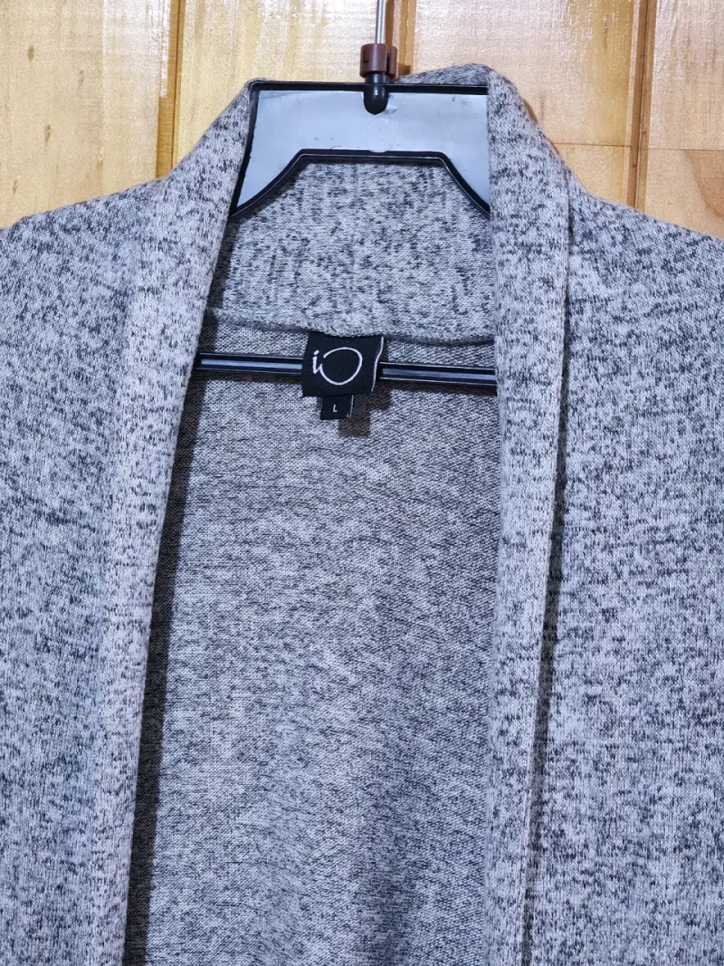Cardigan gris abierto marca IO - 4