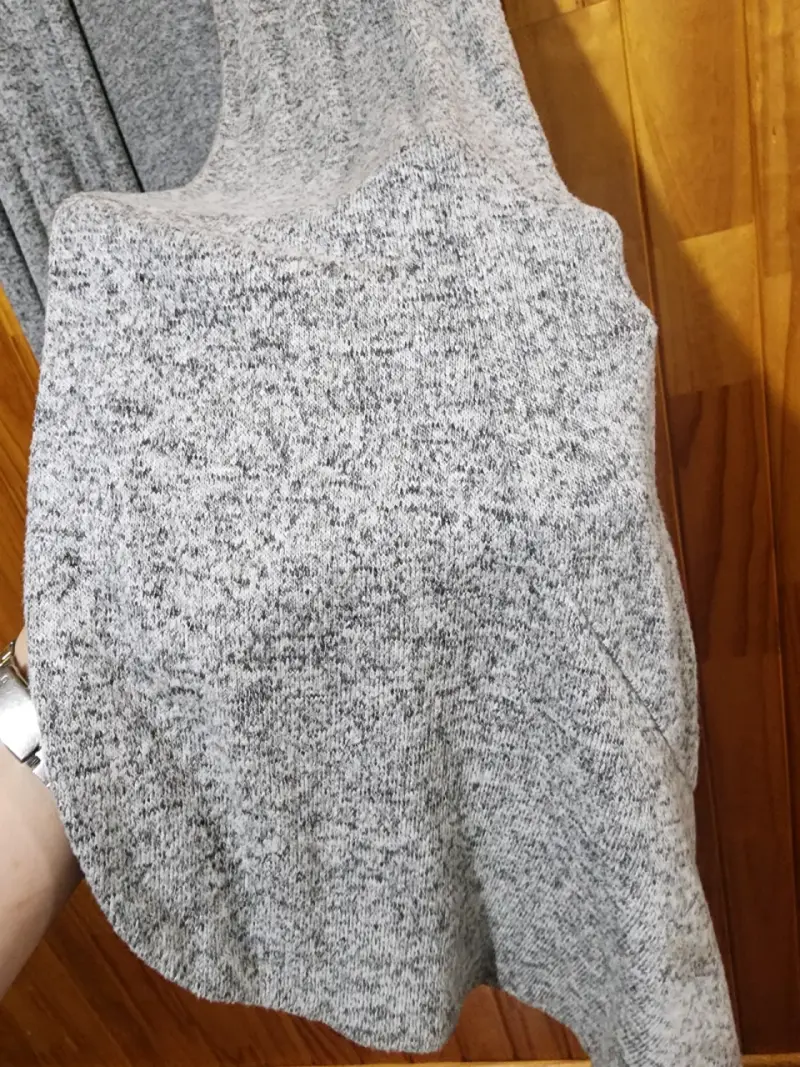 Cardigan gris abierto marca IO - 6