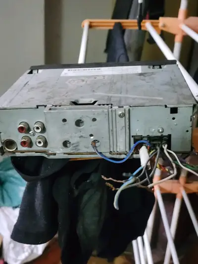 Radio Sony y Kenwood para auto - miniatura 4
