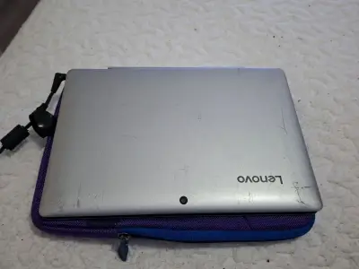 Tablet Lenovo tipo notebook - miniatura 5