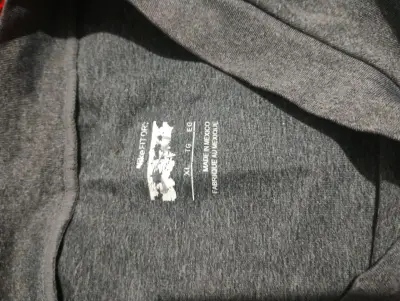 Polera deportiva nike - miniatura 2