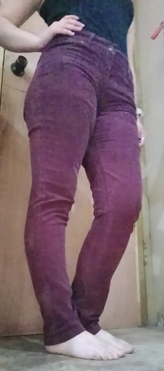 Pantalones cotele burdeos de mujer - 3