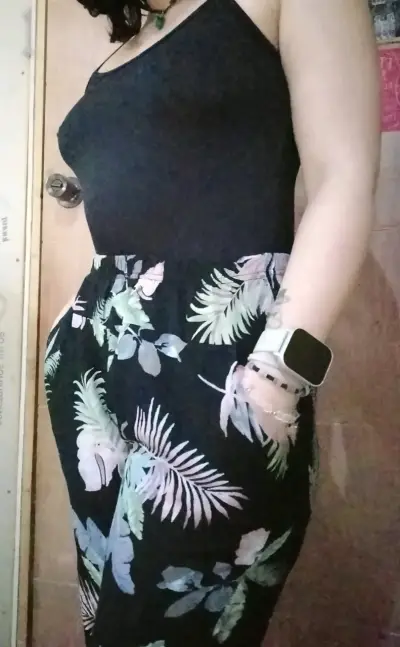 Pantalon floral negro - miniatura 1