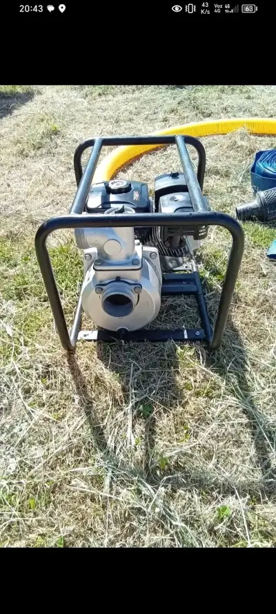 Bomba de agua con motor - miniatura 2