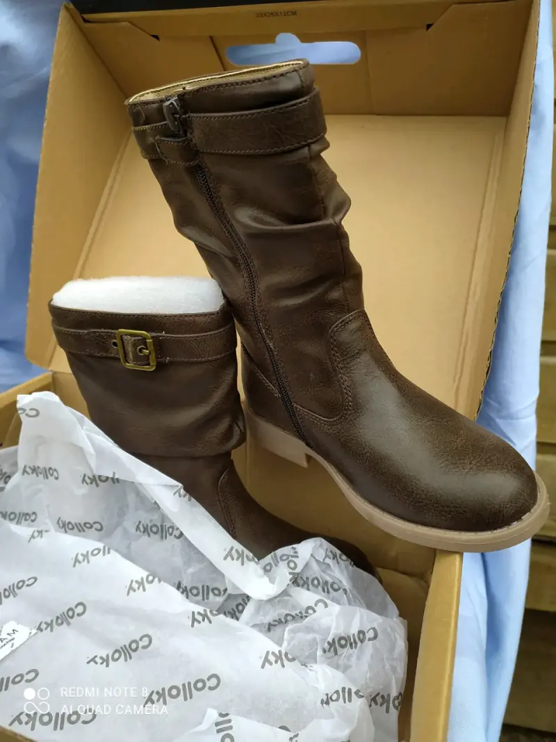 Botas de niña rosadas nuevas - 2