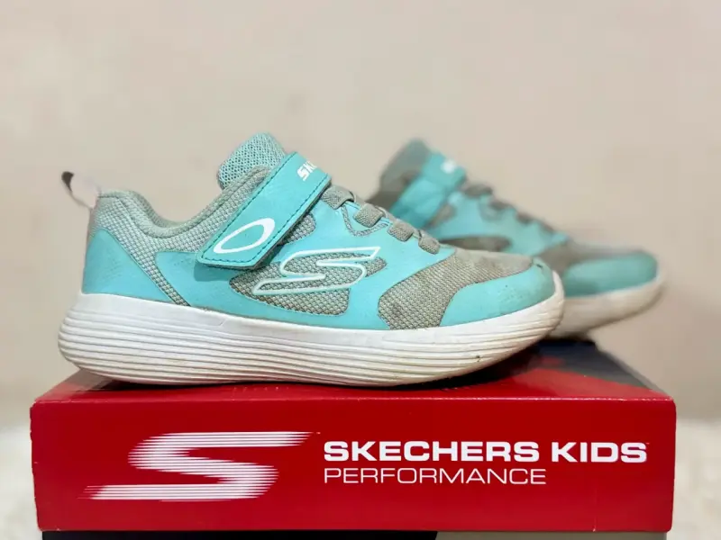 Zapatillas Skechers Kids celestes - 2