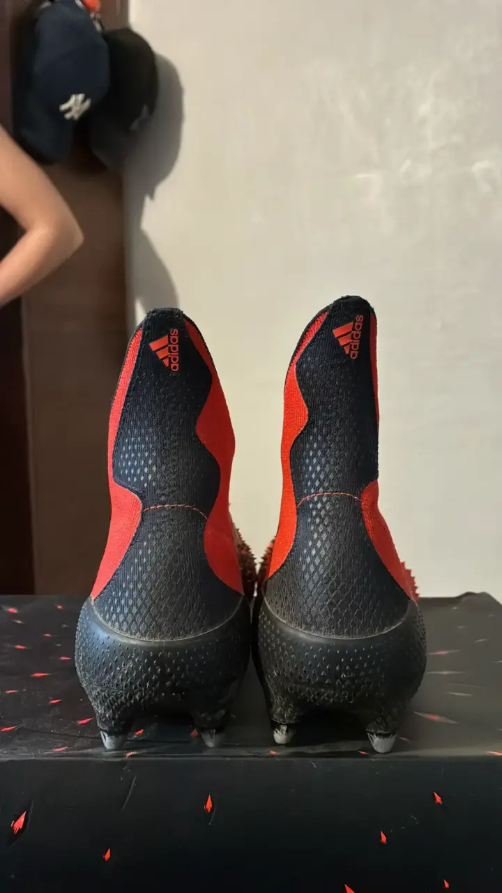 Botines rojos de fútbol(rugby) - 2