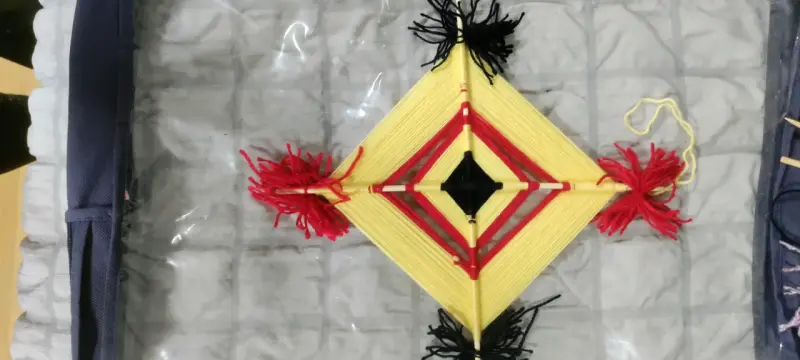 Mandala de hilo decorativo - 2