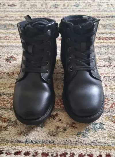 Botin negro de cuero para niña n°32 - miniatura 3