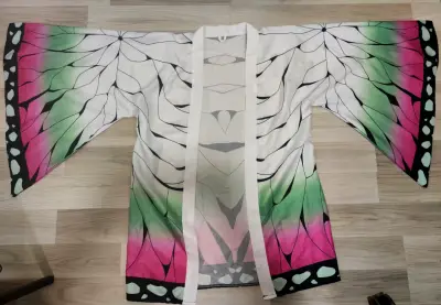 Kimono estilo mariposa colorido - miniatura 1