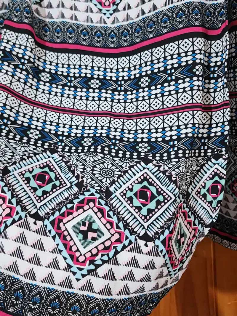 Blusa sin mangas con estampado tribal - 3