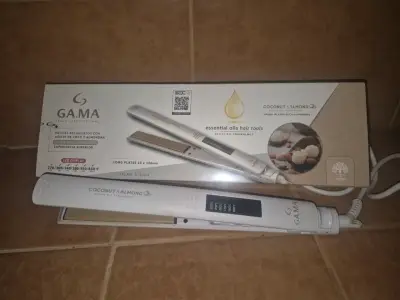Plancha de pelo GA.MA blanca - miniatura 2