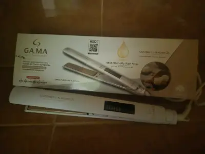 Plancha de pelo GA.MA blanca - miniatura 4