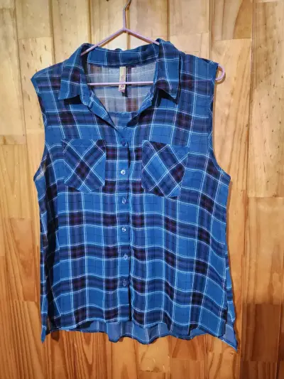 Blusa sin mangas a cuadros azul - miniatura 1
