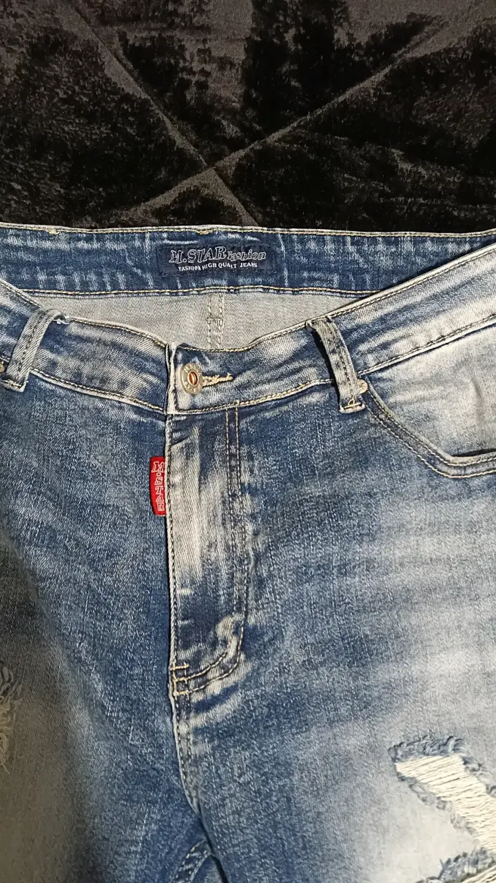 Jeans azules rasgados de hombre - 2