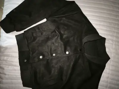 Chaqueta bomber negra - miniatura 1