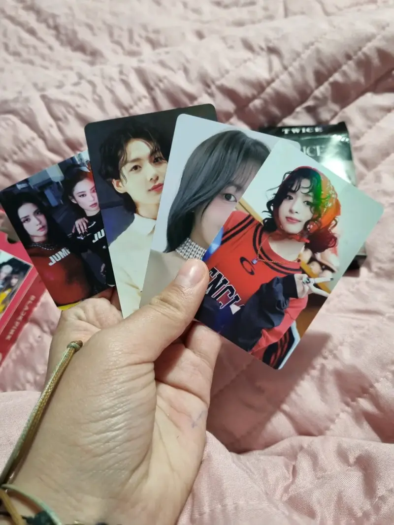 Set de photocards K-pop no oficiales - 6