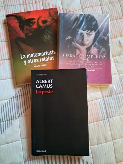 Set de libros clásicos variados - miniatura 1