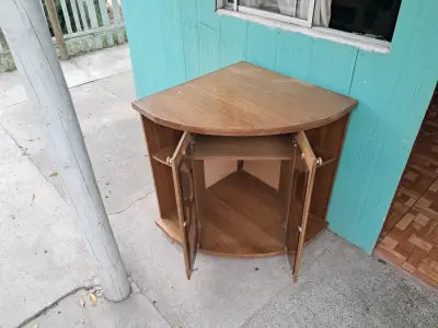 Mueble esquinero de madera - miniatura 3