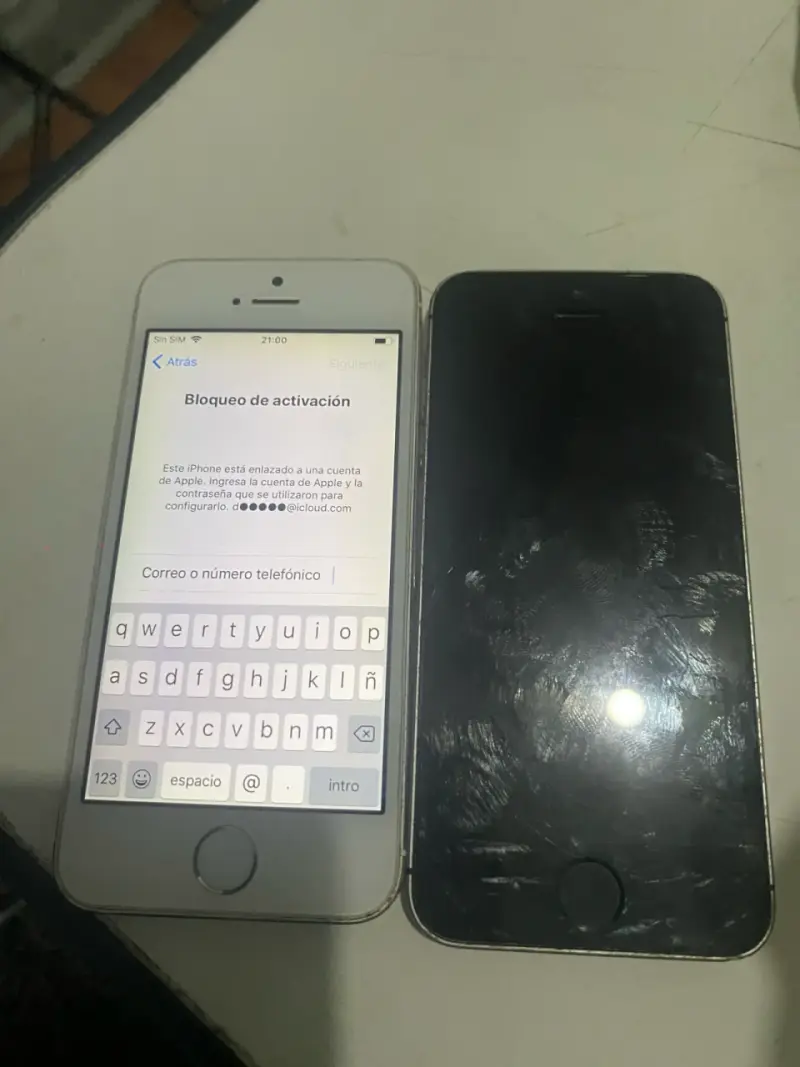 iPhones SE usados - 3
