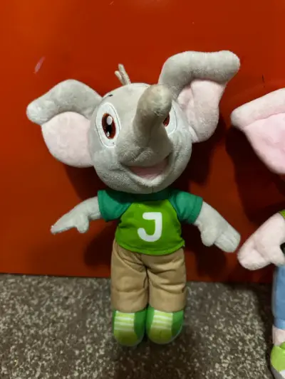 Set de peluches infantiles variados - miniatura 2