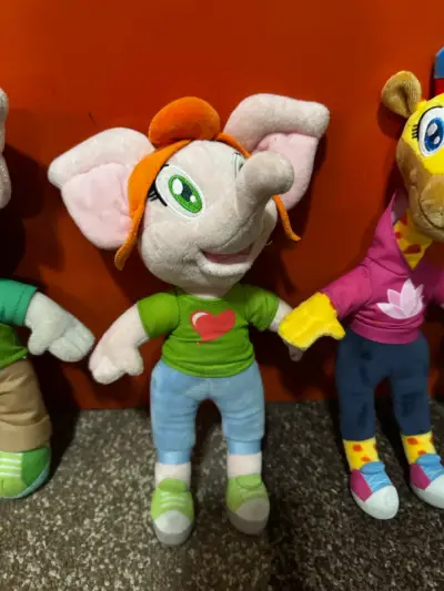 Set de peluches infantiles variados - miniatura 3