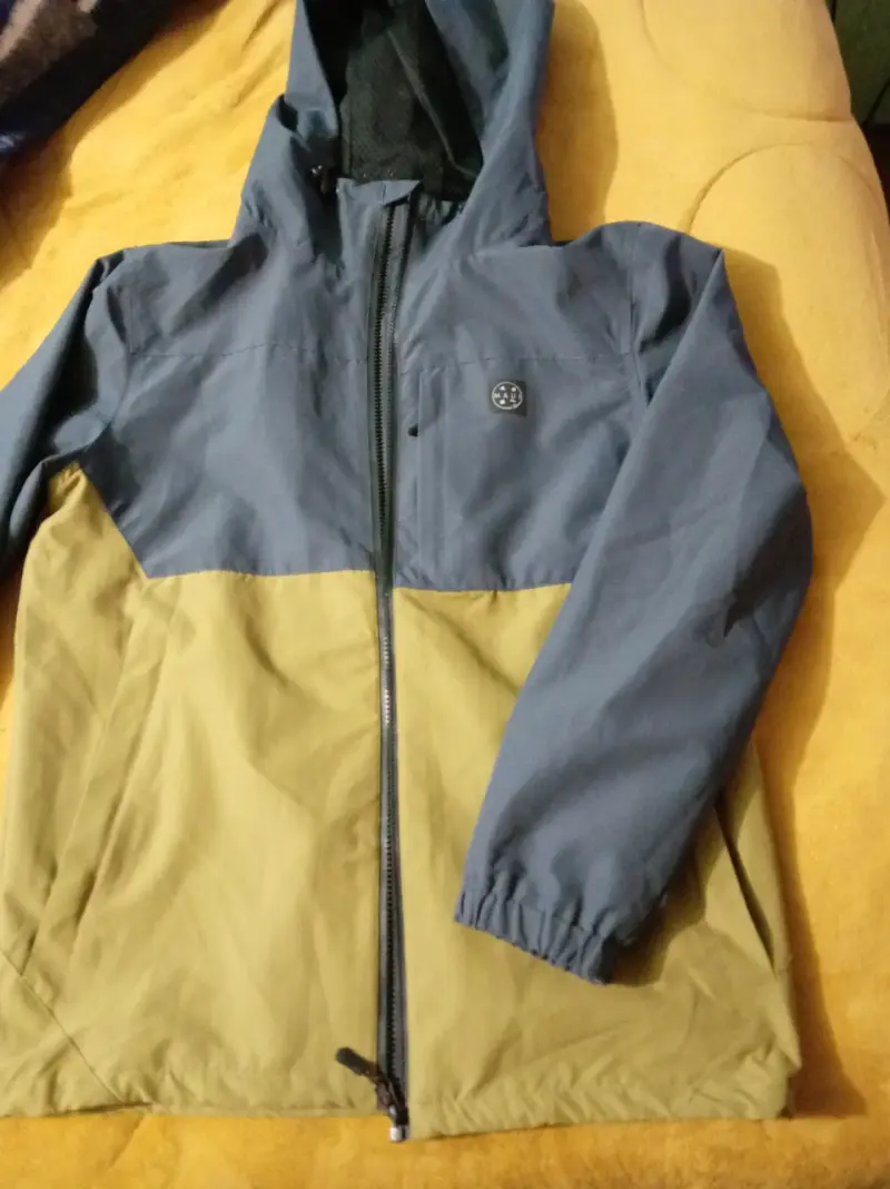 Cortaviento Mountain Shield azul y beige - 2