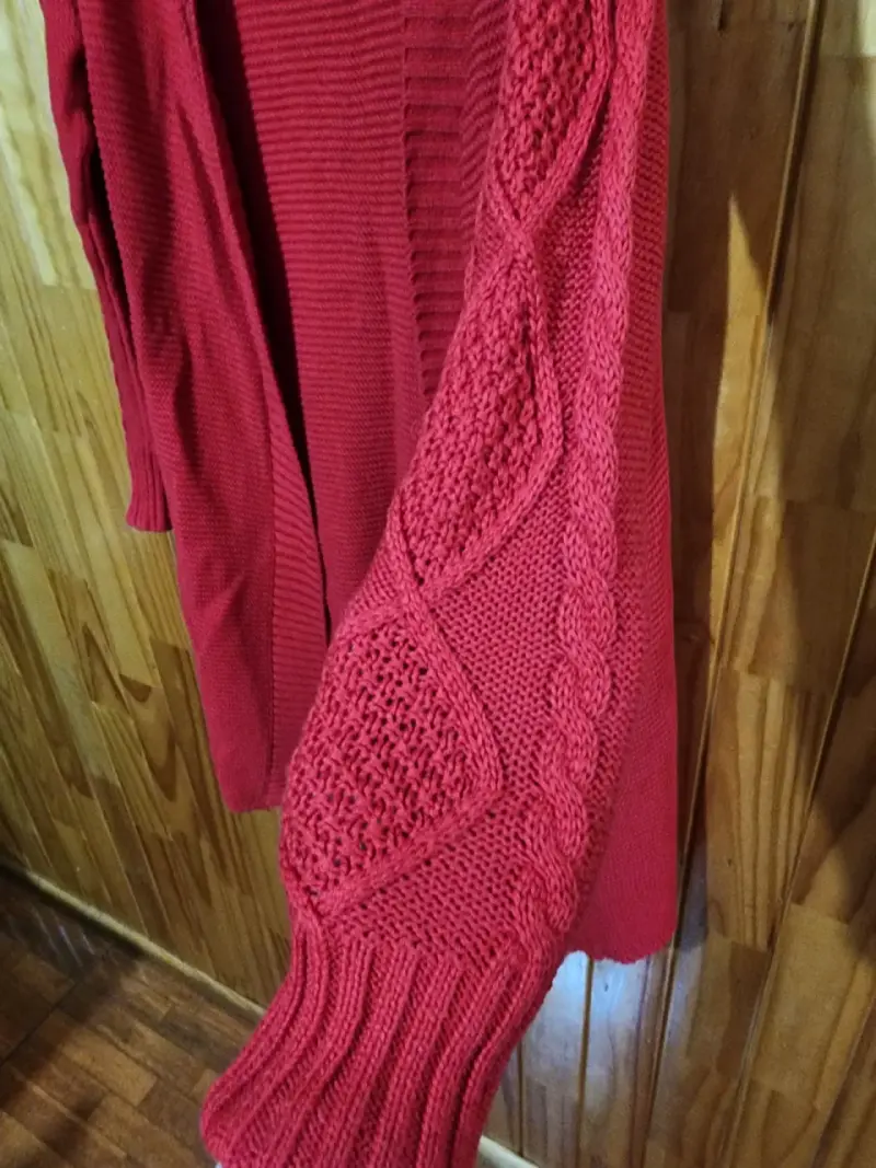 Cardigan rojo de punto - IO - 3