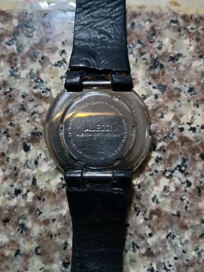 Reloj negro minimalista allesi marca Italiana - miniatura 2