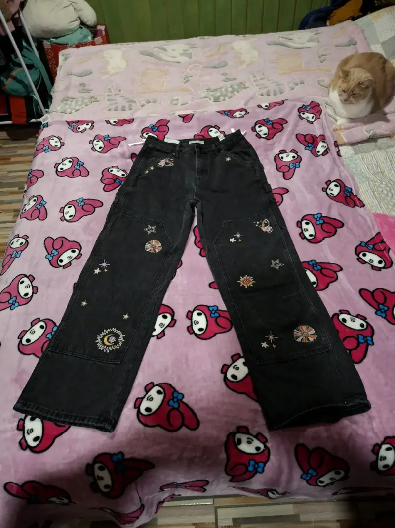 Jeans negros bordados - 1
