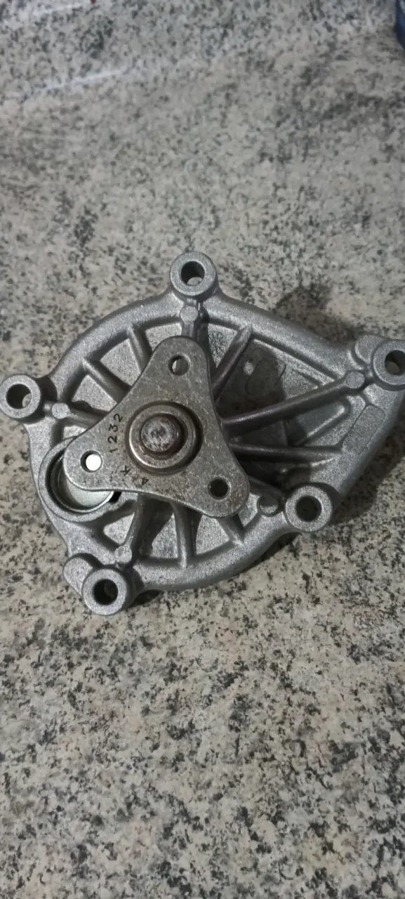 Bomba de agua para auto - 1