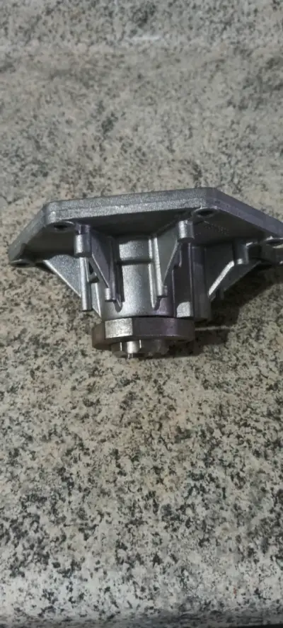 Bomba de agua para auto - miniatura 3