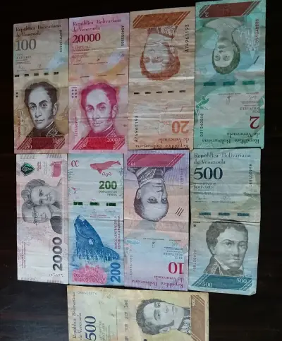 Lote de billetes de diferentes países - miniatura 2