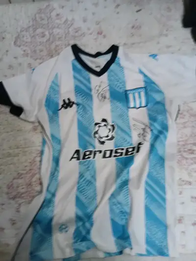 Camiseta Racing Club firmada - miniatura 1