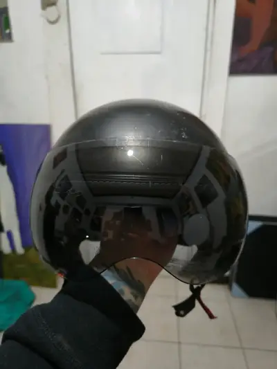 Casco negro glossy - miniatura 1