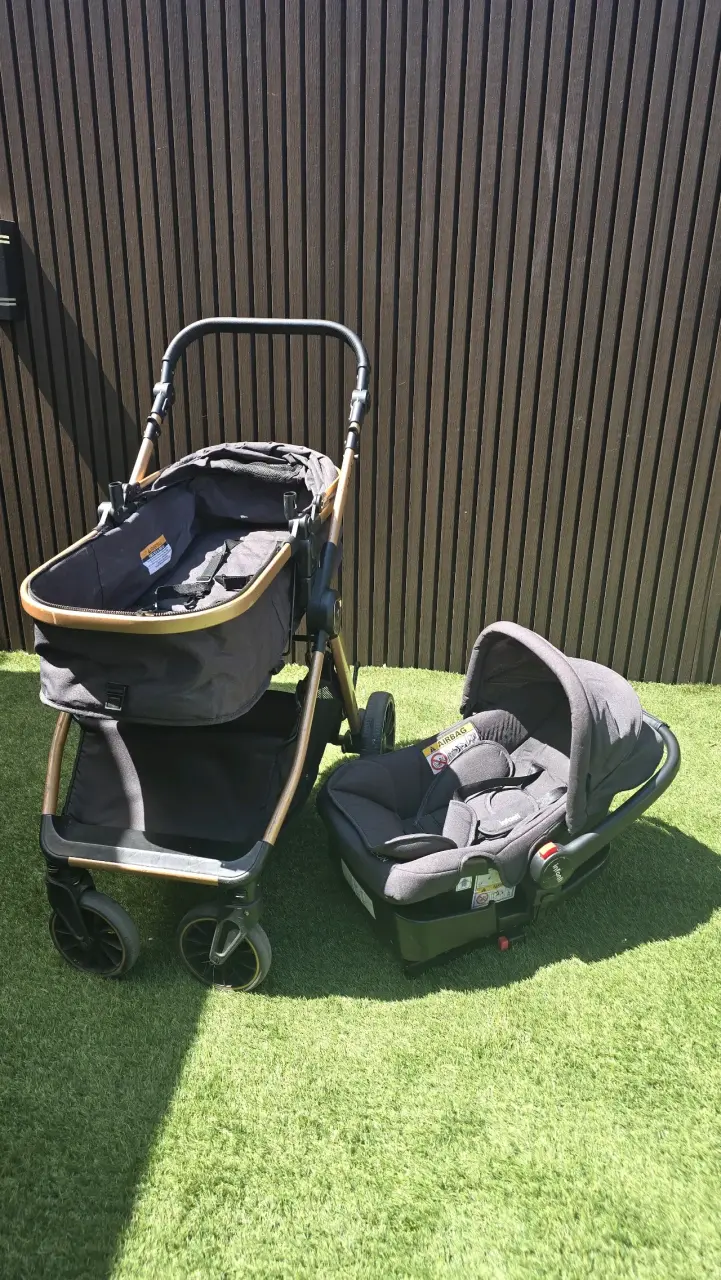Coche de bebé Infanti negro - 2
