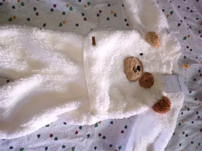 Conjunto polar bebé azul y blanco - miniatura 2