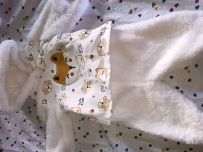 Conjunto polar bebé azul y blanco - miniatura 4